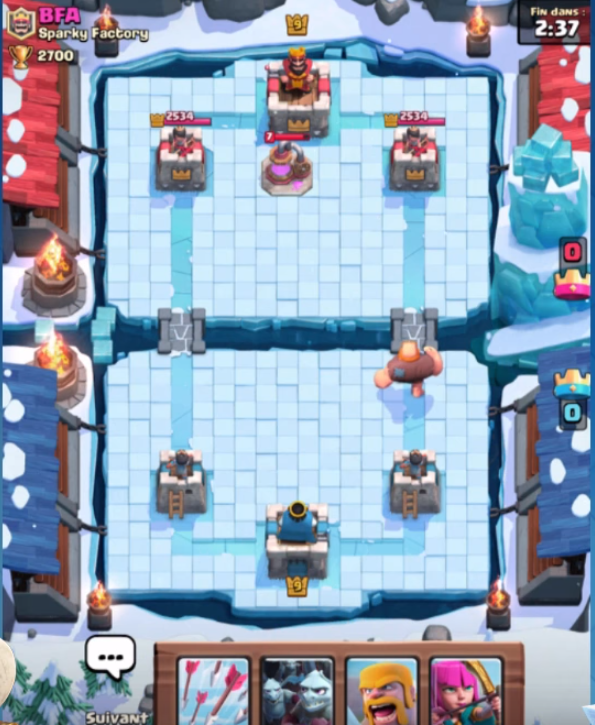 arene frozen peak clash royale